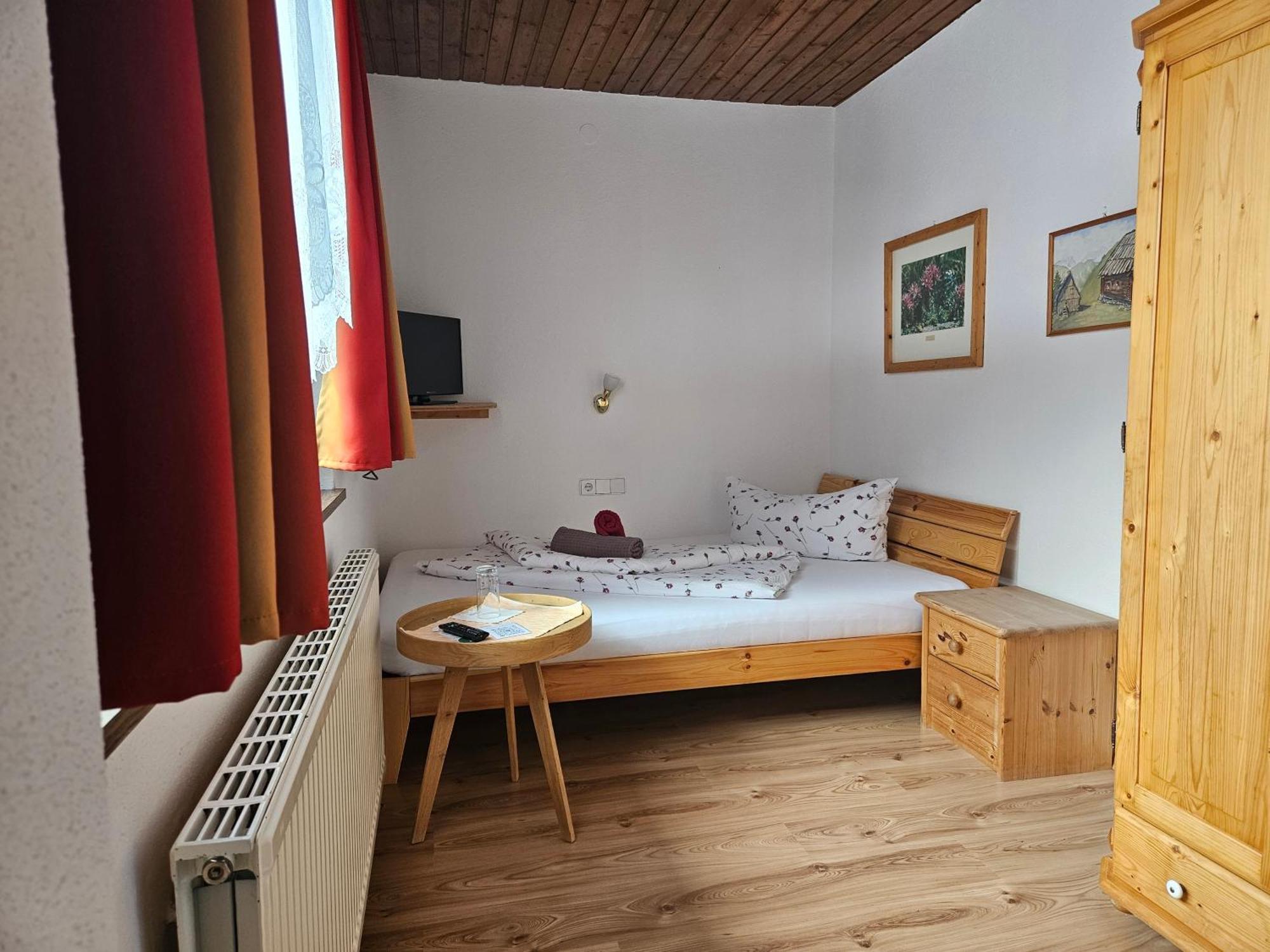 Gasthof Pension Kohlplatzl Hopfgarten in Defereggen Dış mekan fotoğraf